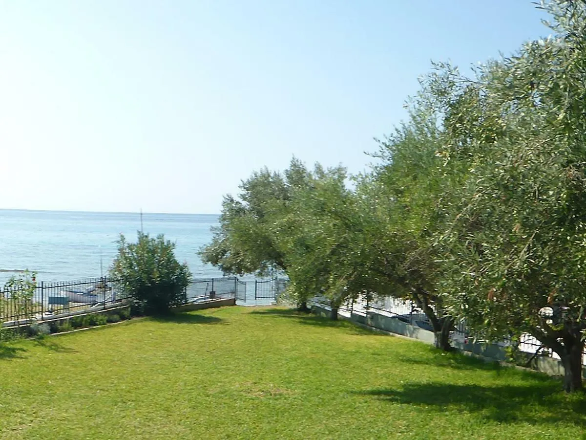 Villa Mola Kalyva